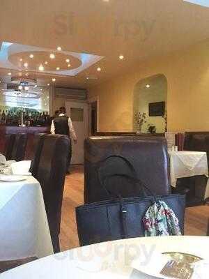 Chislehurst Curry & Grill