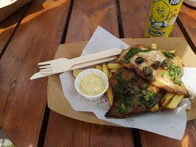 Captain Hank's Crab & Snack Shack