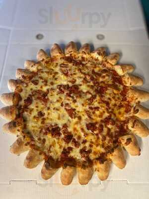 Peppers Grill And Pizza Bar