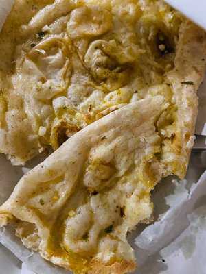 Peppers Grill And Pizza Bar