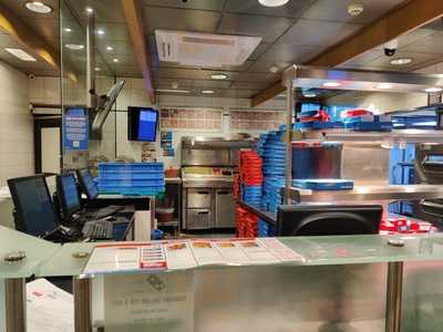 Domino's Pizza