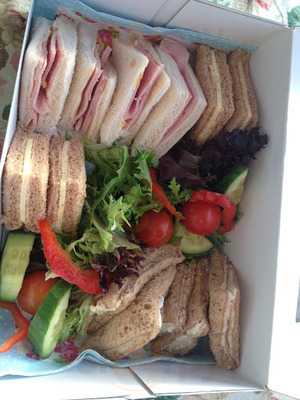 The Tearoom In Cliffe Park