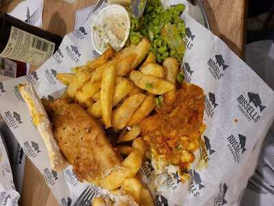 Russell's Fish & Chips