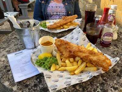 Russell's Fish & Chips
