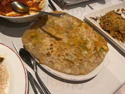 Four Pillars Tandoori Restaurant