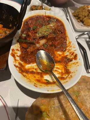 Four Pillars Tandoori Restaurant