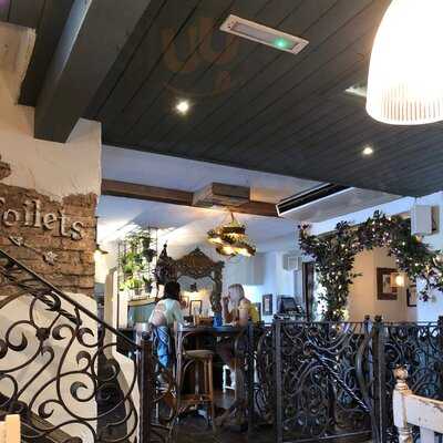 The Botanist Alderley Edge Bar & Restaurant