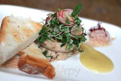 Rose Tree Restaurant