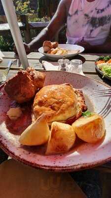 The Red Lion Public House