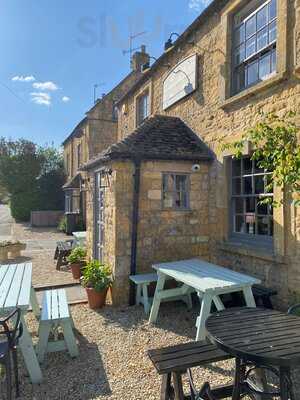 The Mousetrap Inn Restaurant