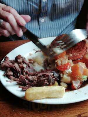 Dining At The Brigands Inn