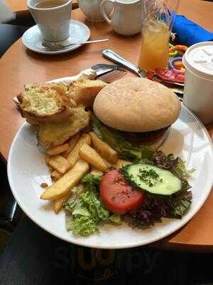 The Courtyard Brasserie