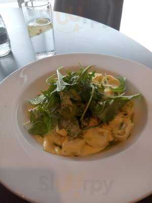 Solstice Bar & Grill