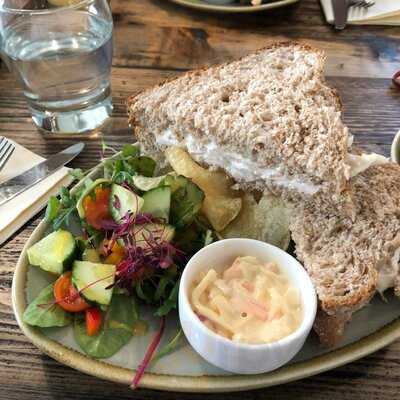 The Duke's Deli Hampers