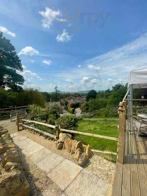 The Mount Inn At Stanton