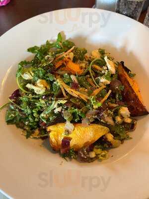 The White Horse Hotel