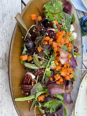 Jockey Bar At The Broadway Hotel