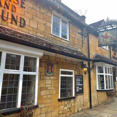 Horse & Hounds Restaurant