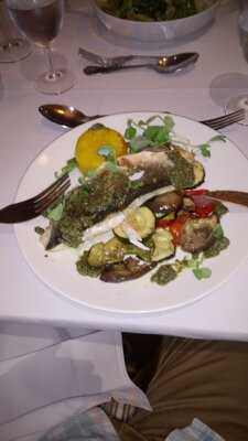 Hermitage Restaurant @ The Brookfield Hotel