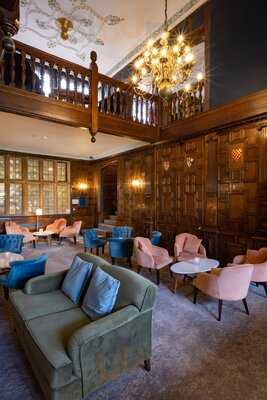 The Stuart Restaurant At The Billesley Manor