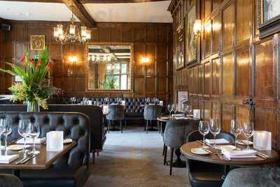The Stuart Restaurant At The Billesley Manor