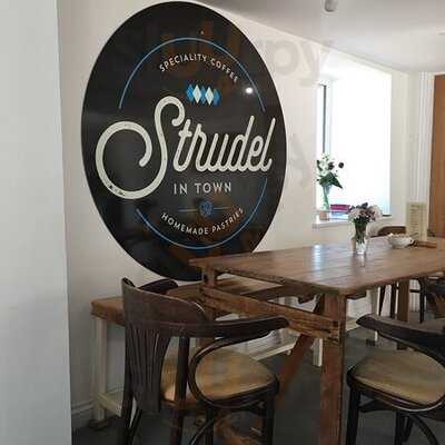 Strudel In Town