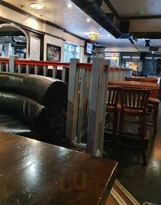 Cat & Fiddle, Bootle