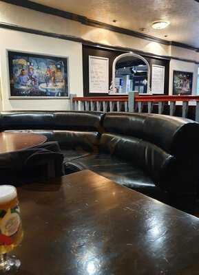 Cat & Fiddle, Bootle