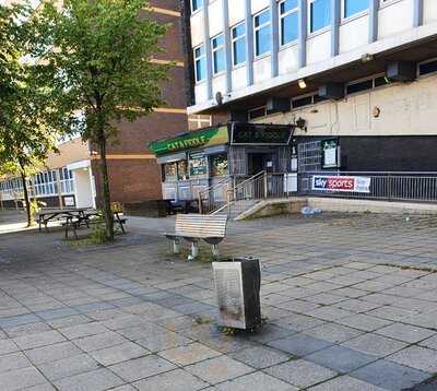 Cat & Fiddle, Bootle