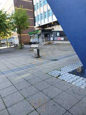 Cat & Fiddle, Bootle