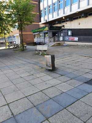 Cat & Fiddle, Bootle