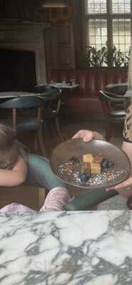 The Lygon Arms - Lygon Lounges & Bar