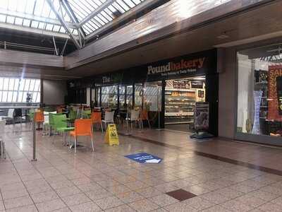 Poundbakery & The Cafe - Strand Shopping Centre