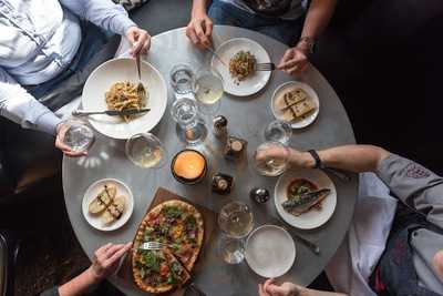 The Lygon Arms - Lygon Lounges & Bar