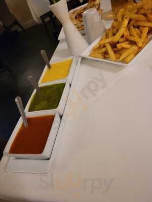 Coach And Horse & Alibaba Indian Restaurant