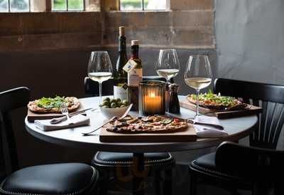 The Courtyard Restaurant