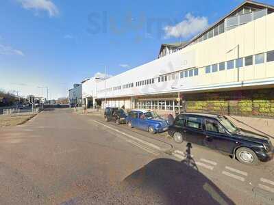 Poundbakery & The Cafe - Strand Shopping Centre