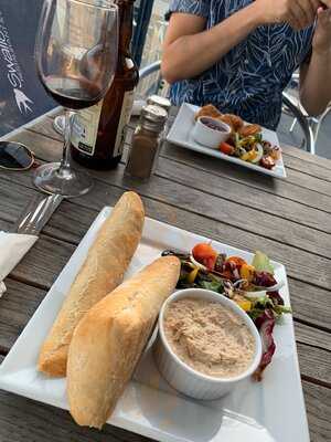 Swallowtail Restaurant And Bar