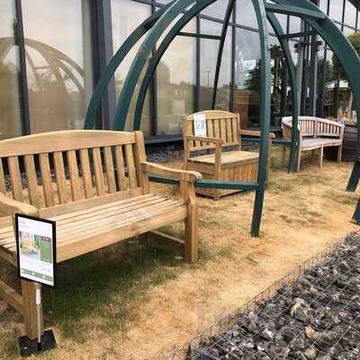 Squires Garden Centres