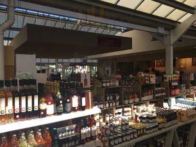 Squires Garden Centres