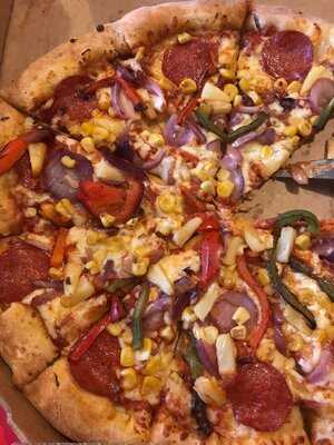 Domino's Pizza - Radlett