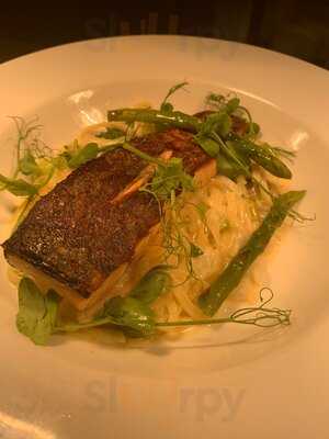 The Sir Walter Raleigh