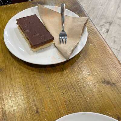 Henley Kitchen & Bakery