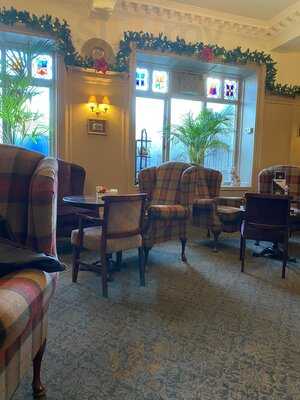 The Causeway Hotel Restaurant And Bar