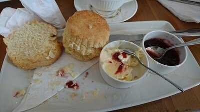 Annidens Wine Bar Bistro