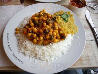 Annidens Wine Bar Bistro