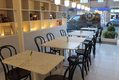 Manns Of Cranleigh Department Store