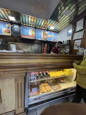 Chessington Palace Kebab & Fish Bar