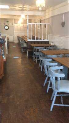 Strathaven Gift Shop & Tea Room