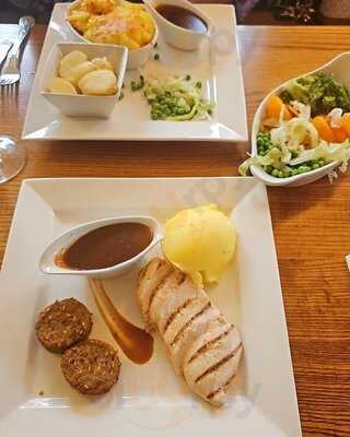 The Countryman Pub And Dining